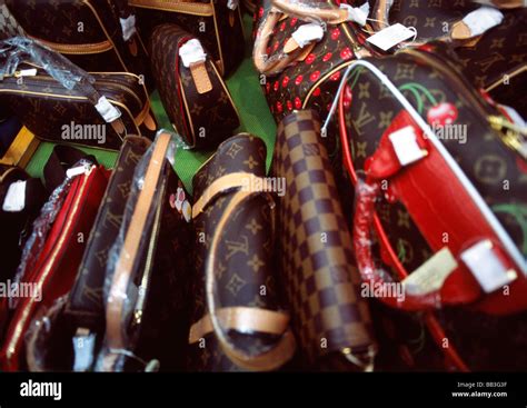 buying fake bags in hong kong